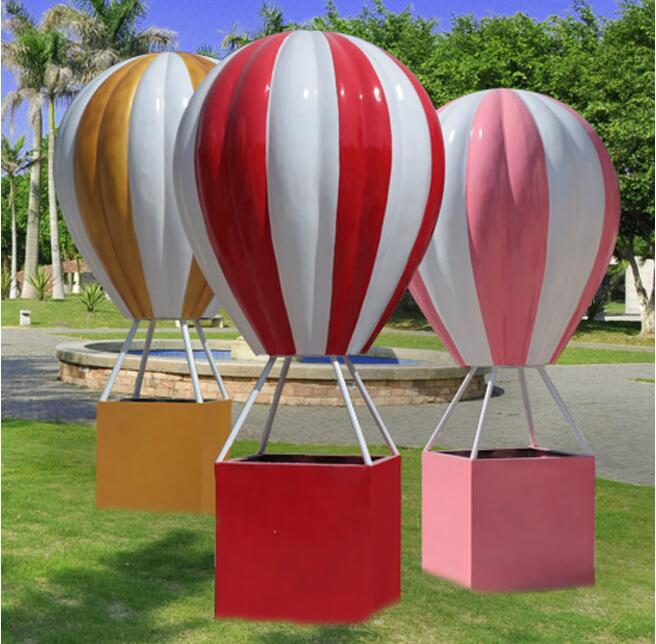 热气球玻璃钢雕塑，园林景观雕塑定制！