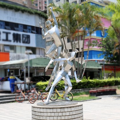 不锈钢运动员人物广场雕塑
