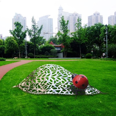 不锈钢瓢虫树叶动物景观广场雕塑