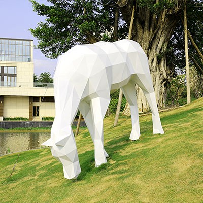 玻璃钢切面马动物景观广场雕塑