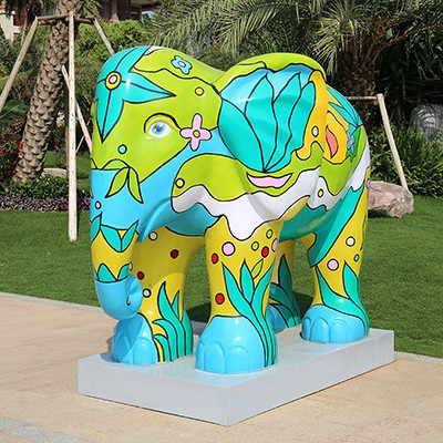 玻璃钢大象动物广场雕塑