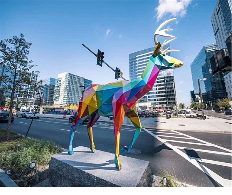 玻璃钢动物切面景观广场雕塑