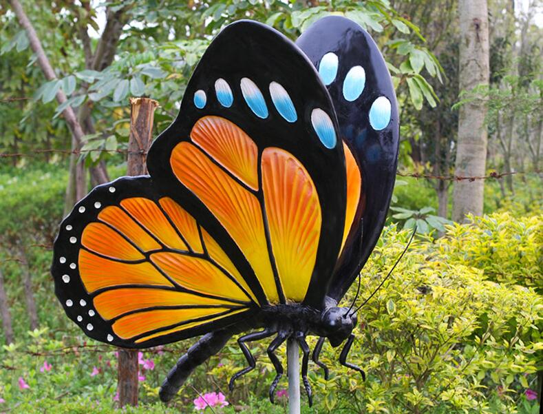 玻璃钢蝴蝶雕塑，写实园艺摆件!