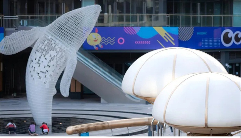 不锈钢镂空鲸鱼雕塑大型艺术景观摆件